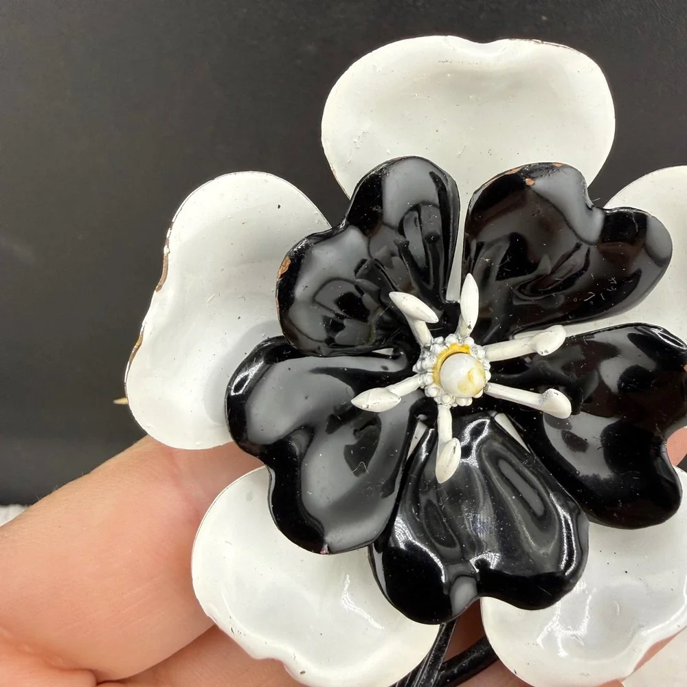 Vintage Enamel Flower Brooch Black White Layered Floral Pin  Mod Pop Art